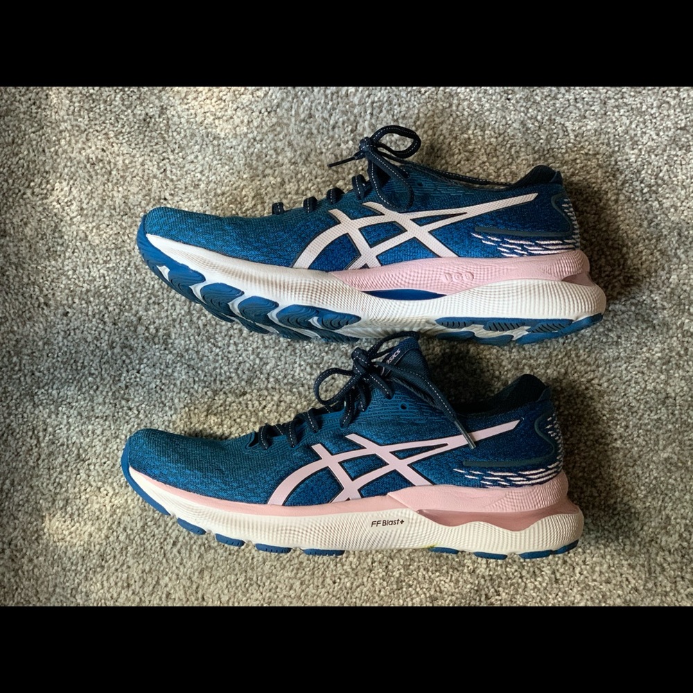 ASICS gel nimbus 24